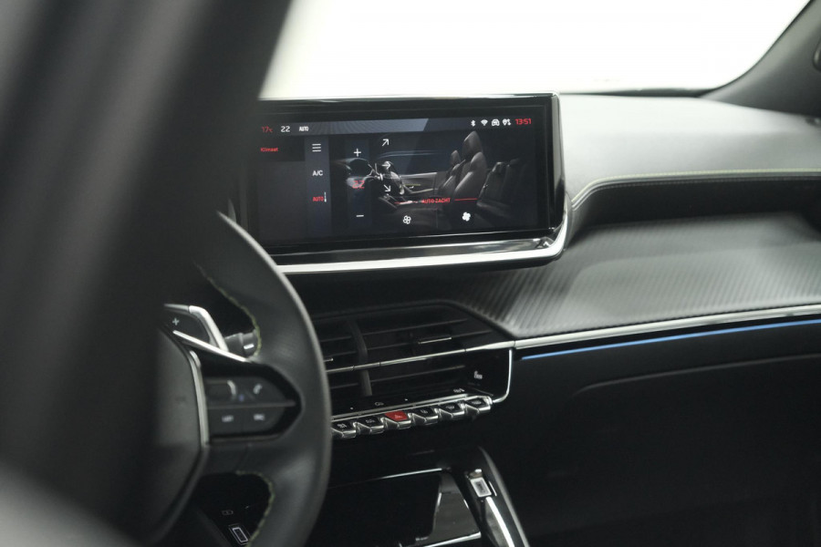 Peugeot 2008 PureTech 130 EAT8 GT | 360 Camera | Stoelmassage | Adaptieve Cruise Control | Dodehoekdetectie Peugeot 2008 PureTech 130 EAT8 GT | 360 Camera | Stoelmassage | Adaptieve Cruise Control | Dodehoekdetectie