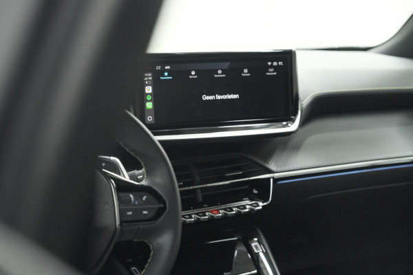 Peugeot 2008 PureTech 130 EAT8 GT | 360 Camera | Stoelmassage | Adaptieve Cruise Control | Dodehoekdetectie Peugeot 2008 PureTech 130 EAT8 GT | 360 Camera | Stoelmassage | Adaptieve Cruise Control | Dodehoekdetectie