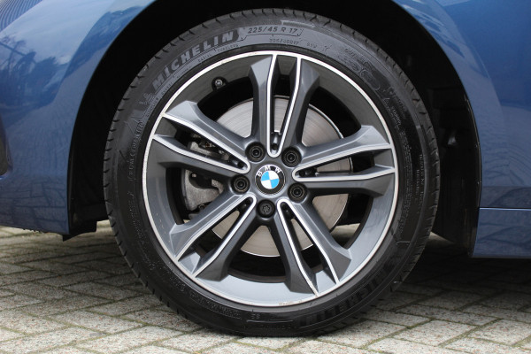 BMW 1-serie 118i Executive Edition | Cruise Control | Origin NL | Parkeersensoren | Navigatie BMW 1-serie 118i Executive Edition | Cruise Control | Origin NL | Parkeersensoren | Navigatie