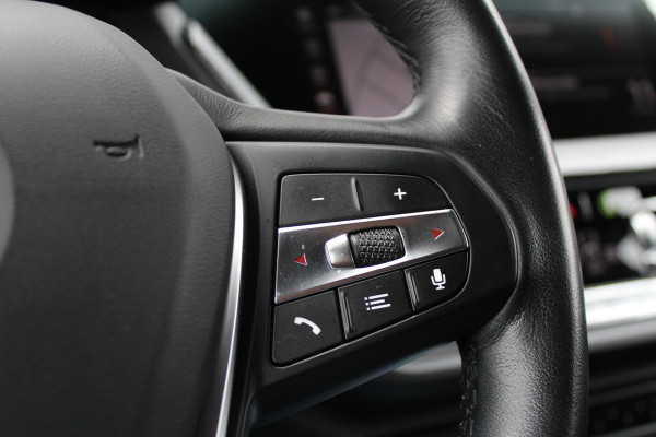 BMW 1-serie 118i Executive Edition | Cruise Control | Origin NL | Parkeersensoren | Navigatie BMW 1-serie 118i Executive Edition | Cruise Control | Origin NL | Parkeersensoren | Navigatie