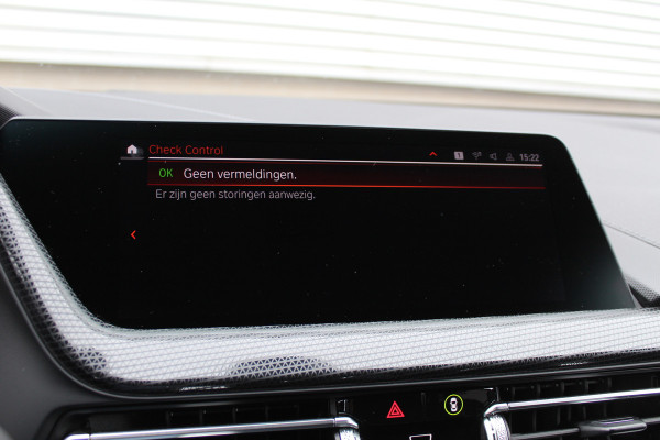 BMW 1-serie 118i Executive Edition | Cruise Control | Origin NL | Parkeersensoren | Navigatie BMW 1-serie 118i Executive Edition | Cruise Control | Origin NL | Parkeersensoren | Navigatie