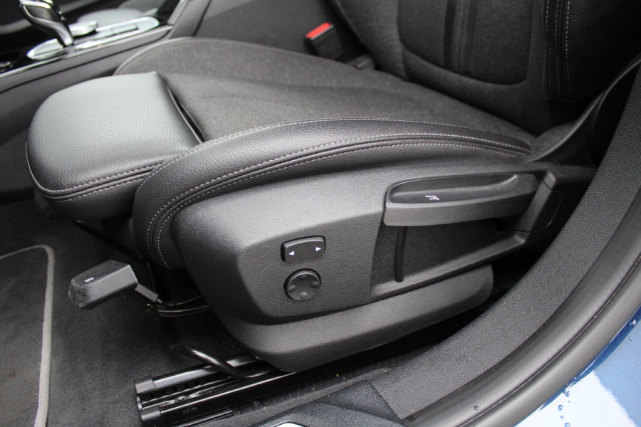 BMW 1-serie 118i Executive Edition | Cruise Control | Origin NL | Parkeersensoren | Navigatie BMW 1-serie 118i Executive Edition | Cruise Control | Origin NL | Parkeersensoren | Navigatie
