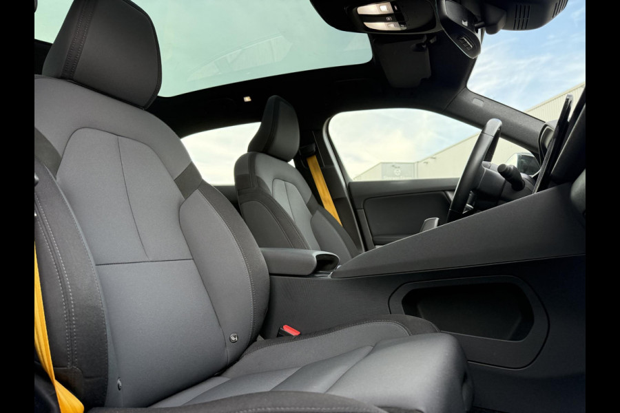 Polestar 2 Long Range Dual Performace Pack | Trekhaak | Panorama | 360 | Camera | Harman Kardon |