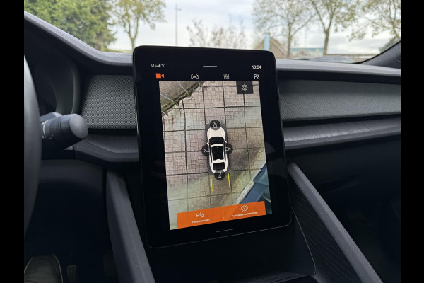 Polestar 2 Long Range Dual Performace Pack | Trekhaak | Panorama | 360 | Camera | Harman Kardon |