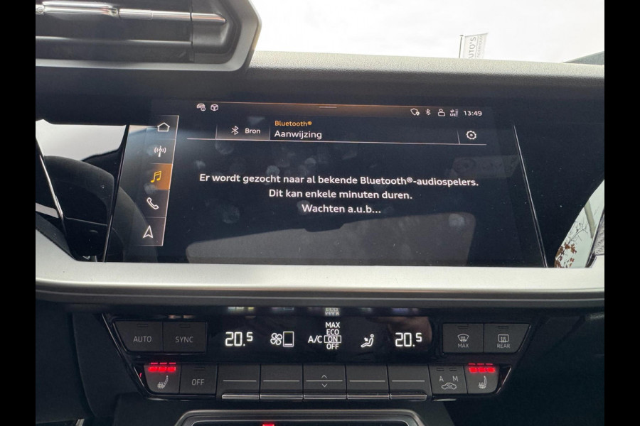 Audi A3 Sportback 2.5 TFSI RS 3 quattro 400PK Panorama B&O Leder Audi A3 Sportback 2.5 TFSI RS 3 quattro 400PK Panorama B&O Leder