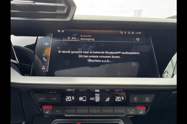 Audi A3 Sportback 2.5 TFSI RS 3 quattro 400PK Panorama B&O Leder Audi A3 Sportback 2.5 TFSI RS 3 quattro 400PK Panorama B&O Leder