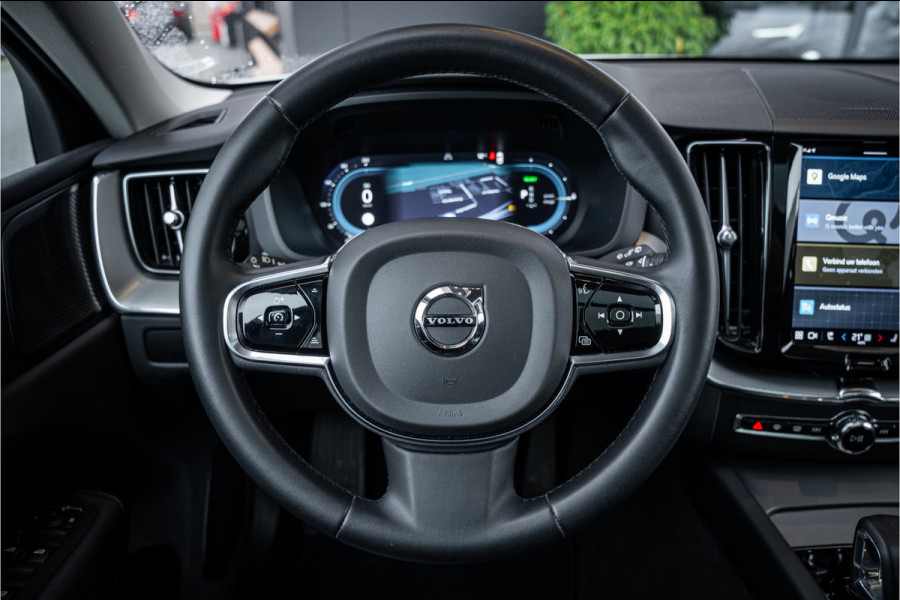 Volvo XC60 2.0 T6 Plug-in hybrid AWD Ultimate Bright - Panorama | H&K | Memory | Pilot Assist | Keyless Volvo XC60 2.0 T6 Plug-in hybrid AWD Ultimate Bright - Panorama | H&K | Memory | Pilot Assist | Keyless