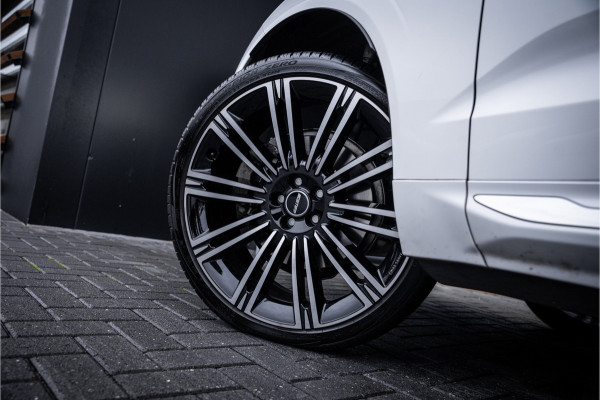 Volvo XC60 2.0 T6 Plug-in hybrid AWD Ultimate Bright - Panorama | H&K | Memory | Pilot Assist | Keyless Volvo XC60 2.0 T6 Plug-in hybrid AWD Ultimate Bright - Panorama | H&K | Memory | Pilot Assist | Keyless