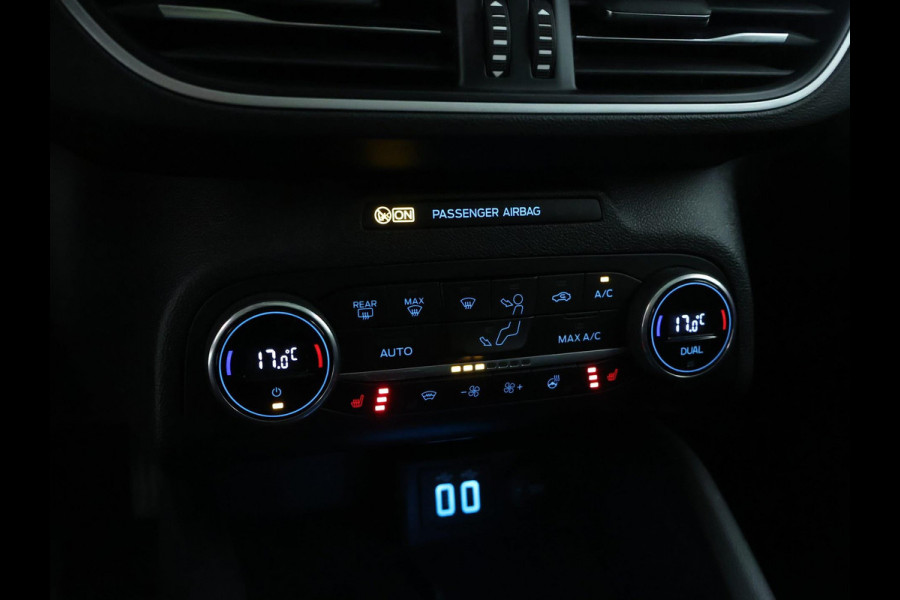 Ford FOCUS Wagon 1.0 EcoBoost Edition Business PANO | CarPlay | Camera | NAVI | 1ste eigenaar Ford FOCUS Wagon 1.0 EcoBoost Edition Business PANO | CarPlay | Camera | NAVI | 1ste eigenaar