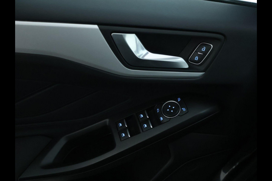 Ford FOCUS Wagon 1.0 EcoBoost Edition Business PANO | CarPlay | Camera | NAVI | 1ste eigenaar Ford FOCUS Wagon 1.0 EcoBoost Edition Business PANO | CarPlay | Camera | NAVI | 1ste eigenaar