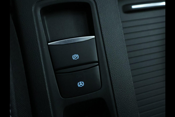 Ford FOCUS Wagon 1.0 EcoBoost Edition Business PANO | CarPlay | Camera | NAVI | 1ste eigenaar Ford FOCUS Wagon 1.0 EcoBoost Edition Business PANO | CarPlay | Camera | NAVI | 1ste eigenaar