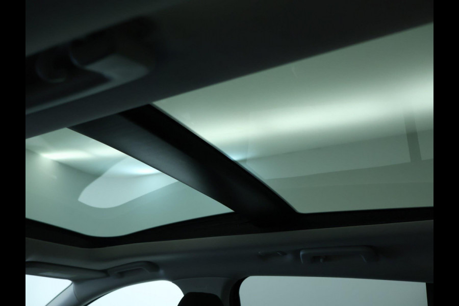 Ford FOCUS Wagon 1.0 EcoBoost Edition Business PANO | CarPlay | Camera | NAVI | 1ste eigenaar Ford FOCUS Wagon 1.0 EcoBoost Edition Business PANO | CarPlay | Camera | NAVI | 1ste eigenaar