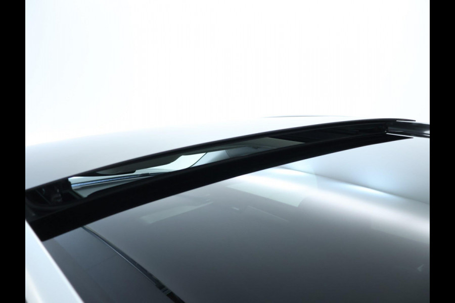 Ford FOCUS Wagon 1.0 EcoBoost Edition Business PANO | CarPlay | Camera | NAVI | 1ste eigenaar Ford FOCUS Wagon 1.0 EcoBoost Edition Business PANO | CarPlay | Camera | NAVI | 1ste eigenaar