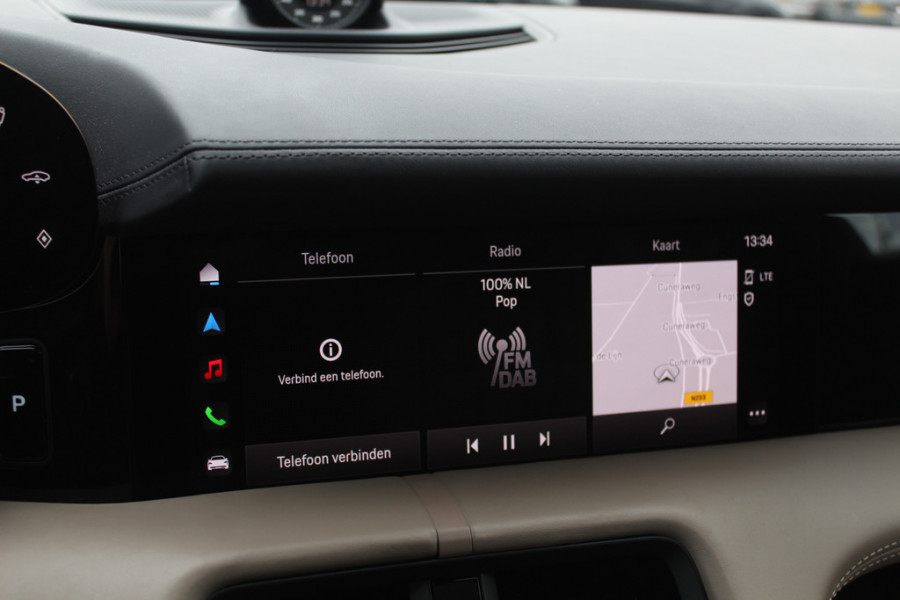 Porsche Taycan Cross Turismo 4 93 kWh / Panoramadak / 360Camera / Luchtvering / 20'' / Bose / Stoelverwarming 4x / Sportchrono / Cruise Control / Warmtepomp Porsche Taycan Cross Turismo 4 93 kWh / Panoramadak / 360Camera / Luchtvering / 20'' / Bose / Stoelverwarming 4x / Sportchrono / Cruise Control / Warmtepomp