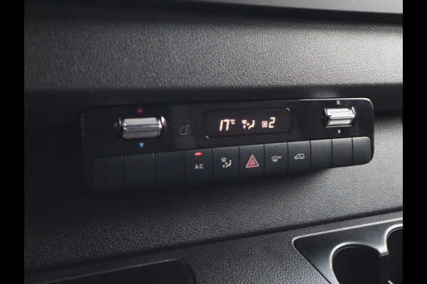 Mercedes-Benz Sprinter 515 CDI Euro 6 Automaat Bakwagen - Laadklep - Trekhaak Mercedes-Benz Sprinter 515 CDI Euro 6 Automaat Bakwagen - Laadklep - Trekhaak