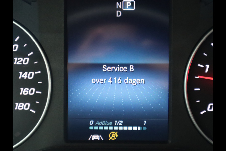 Mercedes-Benz Sprinter 515 CDI Euro 6 Automaat Bakwagen - Laadklep - Trekhaak Mercedes-Benz Sprinter 515 CDI Euro 6 Automaat Bakwagen - Laadklep - Trekhaak