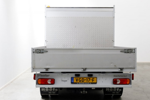 Renault Master T35 2.3 dCi 145pk D.C. Open Laadbak Trekhaak 3500kg 06-2020 Renault Master T35 2.3 dCi 145pk D.C. Open Laadbak Trekhaak 3500kg 06-2020