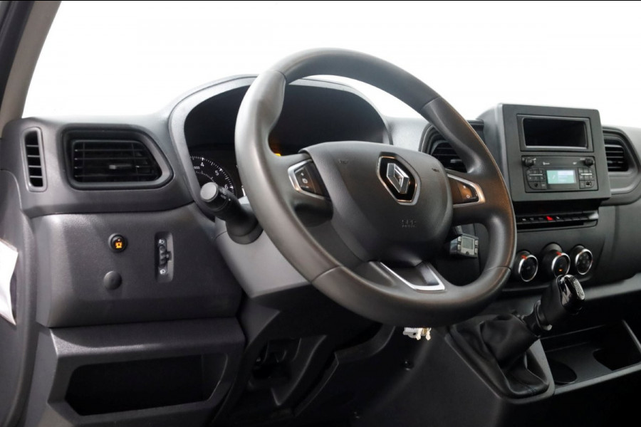 Renault Master T35 2.3 dCi 145pk D.C. Open Laadbak Trekhaak 3500kg 06-2020 Renault Master T35 2.3 dCi 145pk D.C. Open Laadbak Trekhaak 3500kg 06-2020