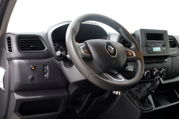 Renault Master T35 2.3 dCi 145pk D.C. Open Laadbak Trekhaak 3500kg 06-2020 Renault Master T35 2.3 dCi 145pk D.C. Open Laadbak Trekhaak 3500kg 06-2020