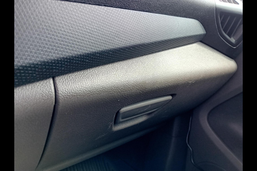 Ford Transit Connect 100pk L2 Trend Automaat Trekhaak Airco Navi Cruise