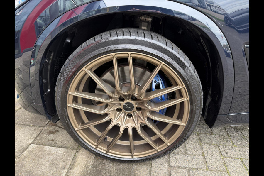 BMW X5 M50i High Executive / Capristo-uitlaat / Panoramadak / Head-up display / Soft-close BMW X5 M50i High Executive / Capristo-uitlaat / Panoramadak / Head-up display / Soft-close