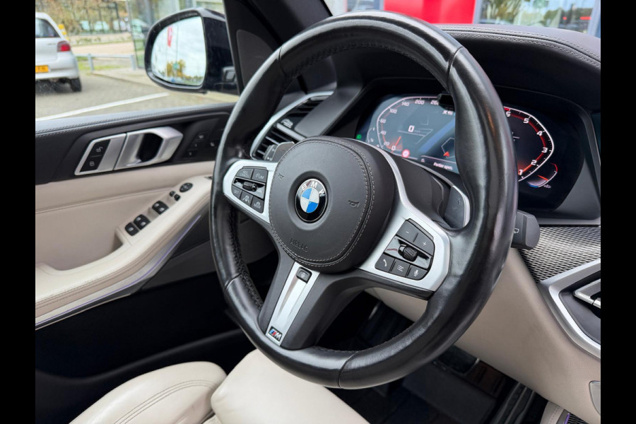 BMW X5 M50i High Executive / Capristo-uitlaat / Panoramadak / Head-up display / Soft-close BMW X5 M50i High Executive / Capristo-uitlaat / Panoramadak / Head-up display / Soft-close