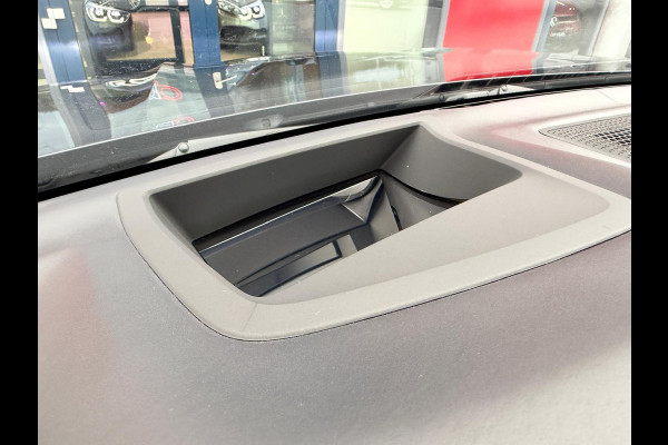 BMW X5 M50i High Executive / Capristo-uitlaat / Panoramadak / Head-up display / Soft-close BMW X5 M50i High Executive / Capristo-uitlaat / Panoramadak / Head-up display / Soft-close