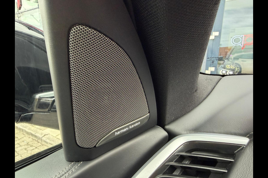 BMW X5 M50i High Executive / Capristo-uitlaat / Panoramadak / Head-up display / Soft-close BMW X5 M50i High Executive / Capristo-uitlaat / Panoramadak / Head-up display / Soft-close