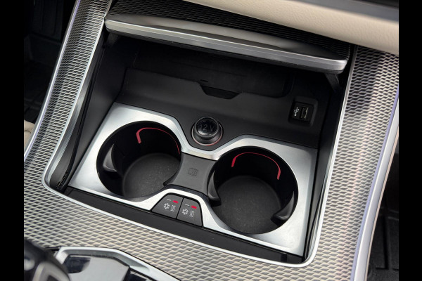 BMW X5 M50i High Executive / Capristo-uitlaat / Panoramadak / Head-up display / Soft-close BMW X5 M50i High Executive / Capristo-uitlaat / Panoramadak / Head-up display / Soft-close