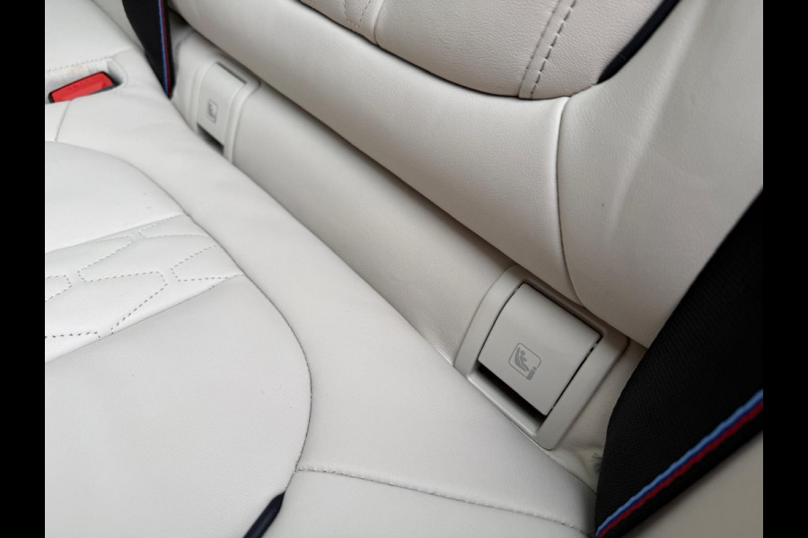 BMW X5 M50i High Executive / Capristo-uitlaat / Panoramadak / Head-up display / Soft-close BMW X5 M50i High Executive / Capristo-uitlaat / Panoramadak / Head-up display / Soft-close