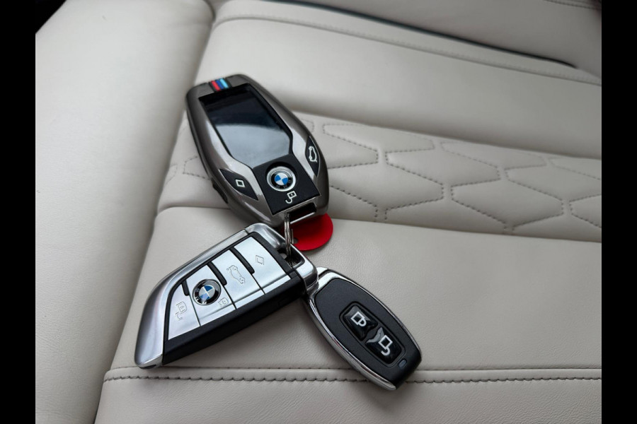 BMW X5 M50i High Executive / Capristo-uitlaat / Panoramadak / Head-up display / Soft-close BMW X5 M50i High Executive / Capristo-uitlaat / Panoramadak / Head-up display / Soft-close