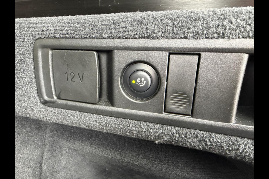 BMW X5 M50i High Executive / Capristo-uitlaat / Panoramadak / Head-up display / Soft-close BMW X5 M50i High Executive / Capristo-uitlaat / Panoramadak / Head-up display / Soft-close