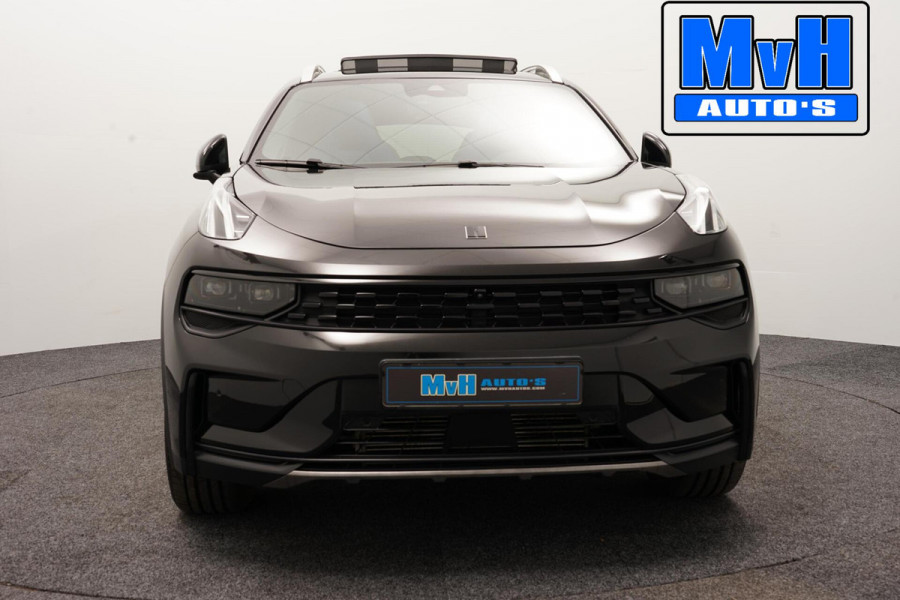 Lynk & Co 01 1.5 Hybride|FULL BLACK XL|ZWARTE.HEMEL|360ºCAM Lynk & Co 01 1.5 Hybride|FULL BLACK XL|ZWARTE.HEMEL|360ºCAM