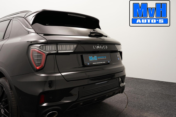 Lynk & Co 01 1.5 Hybride|FULL BLACK XL|ZWARTE.HEMEL|360ºCAM Lynk & Co 01 1.5 Hybride|FULL BLACK XL|ZWARTE.HEMEL|360ºCAM