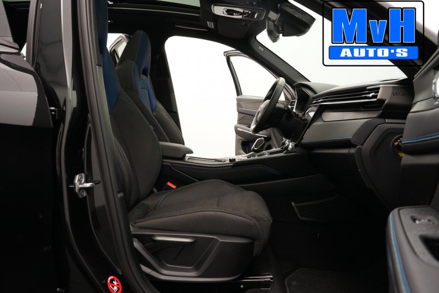 Lynk & Co 01 1.5 Hybride|FULL BLACK XL|ZWARTE.HEMEL|360ºCAM Lynk & Co 01 1.5 Hybride|FULL BLACK XL|ZWARTE.HEMEL|360ºCAM