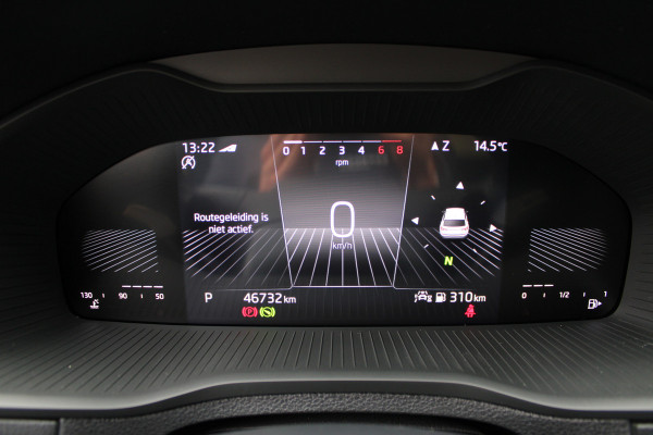 Škoda Karoq 1.5 TSI ACT Business Edition Plus | Trekhaak | Winterpack | Camera | Navigatie | Adaptive cruise control Škoda Karoq 1.5 TSI ACT Business Edition Plus | Trekhaak | Winterpack | Camera | Navigatie | Adaptive cruise control