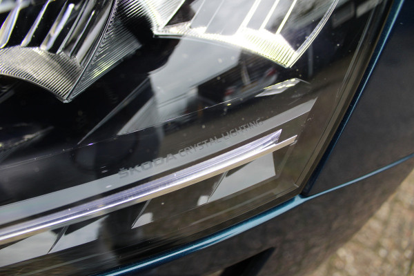 Škoda Karoq 1.5 TSI ACT Business Edition Plus | Trekhaak | Winterpack | Camera | Navigatie | Adaptive cruise control Škoda Karoq 1.5 TSI ACT Business Edition Plus | Trekhaak | Winterpack | Camera | Navigatie | Adaptive cruise control