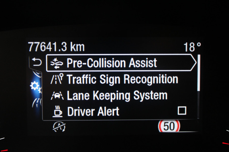 Ford Focus 1.0 EcoBoost ST Line Business | B&O | Winterpack | Navigatie | Afn. Trekhaak | Camera Ford Focus 1.0 EcoBoost ST Line Business | B&O | Winterpack | Navigatie | Afn. Trekhaak | Camera