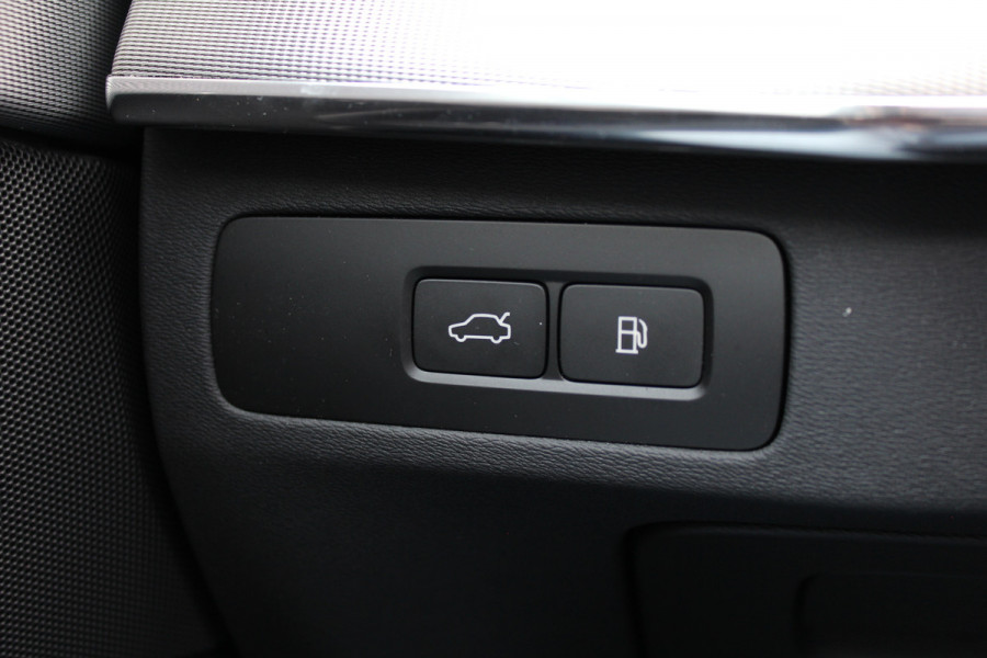 Volvo XC90 2.0 T8 Recharge AWD Plus Bright | Panoramadak | Trekhaak | 360 Camera | H/K Volvo XC90 2.0 T8 Recharge AWD Plus Bright | Panoramadak | Trekhaak | 360 Camera | H/K