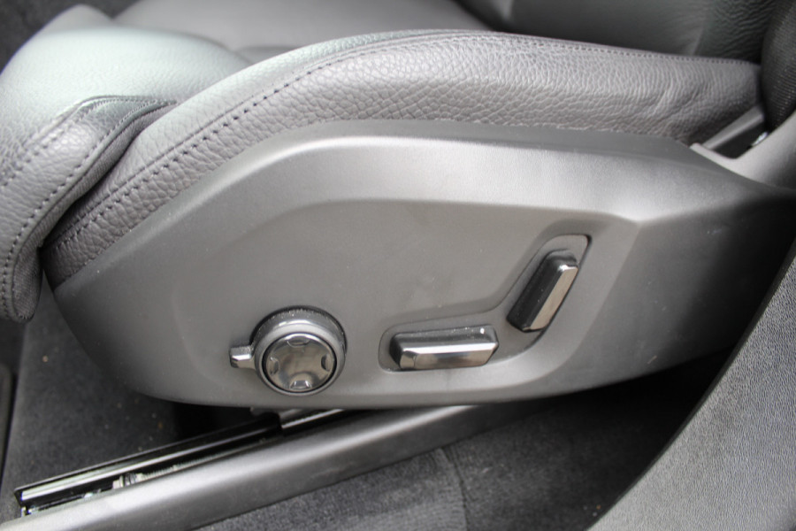 Volvo XC90 2.0 T8 Recharge AWD Plus Bright | Panoramadak | Trekhaak | 360 Camera | H/K Volvo XC90 2.0 T8 Recharge AWD Plus Bright | Panoramadak | Trekhaak | 360 Camera | H/K