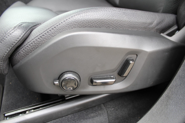 Volvo XC90 2.0 T8 Recharge AWD Plus Bright | Panoramadak | Trekhaak | 360 Camera | H/K Volvo XC90 2.0 T8 Recharge AWD Plus Bright | Panoramadak | Trekhaak | 360 Camera | H/K