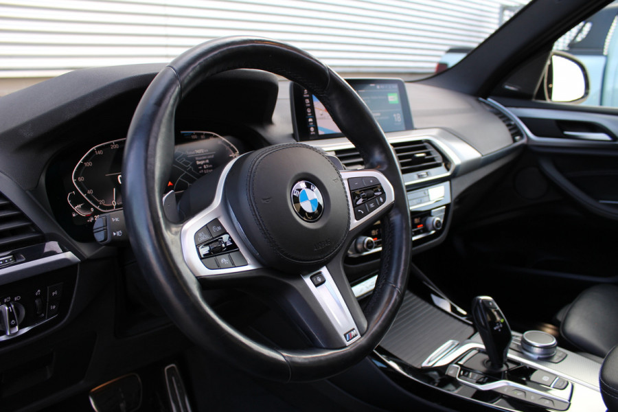 BMW X3 xDrive30e High Executive | M-Sport | Trekhaak | Panoramadak | 360 Camera | Leder | Harman Kardon Actieweken 1 t/m 15 november!