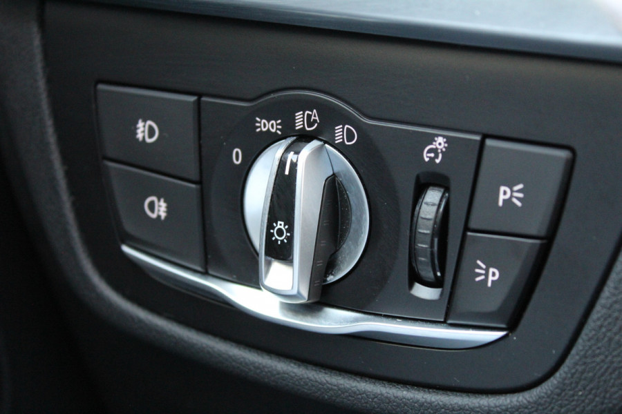 BMW X3 xDrive30e High Executive | M-Sport | Trekhaak | Panoramadak | 360 Camera | Leder | Harman Kardon Actieweken 1 t/m 15 november!