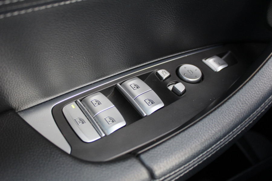 BMW X3 xDrive30e High Executive | M-Sport | Trekhaak | Panoramadak | 360 Camera | Leder | Harman Kardon Actieweken 1 t/m 15 november!