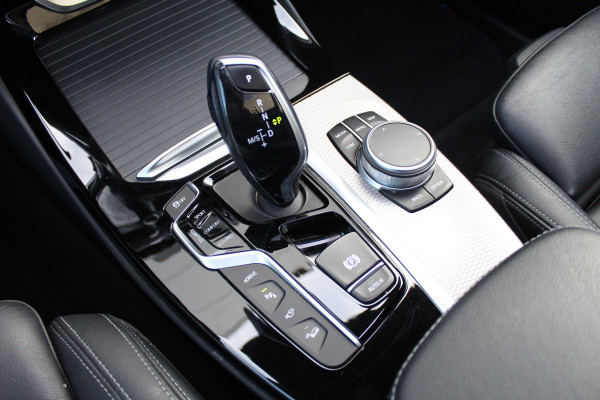 BMW X3 xDrive30e High Executive | M-Sport | Trekhaak | Panoramadak | 360 Camera | Leder | Harman Kardon Actieweken 1 t/m 15 november!