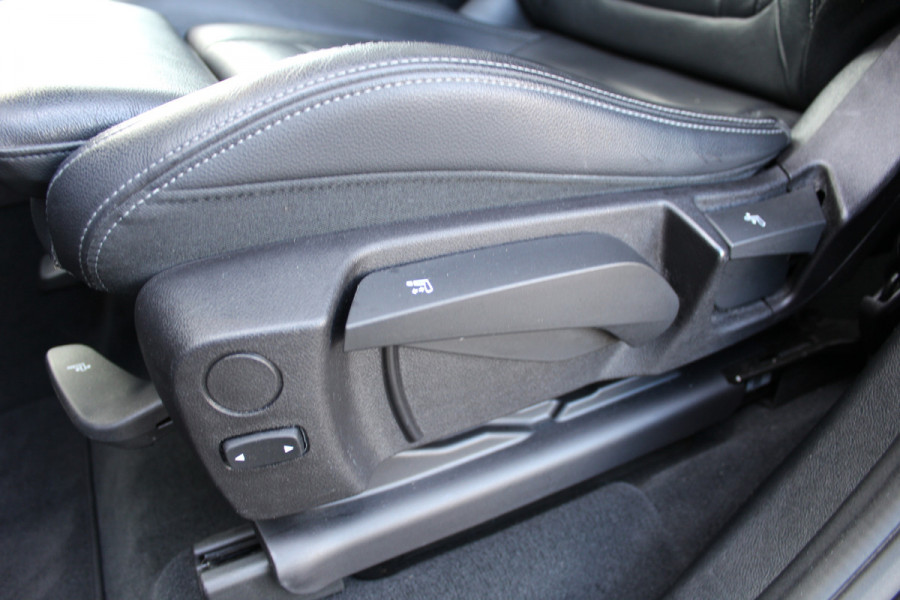 BMW X3 xDrive30e High Executive | M-Sport | Trekhaak | Panoramadak | 360 Camera | Leder | Harman Kardon Actieweken 1 t/m 15 november!