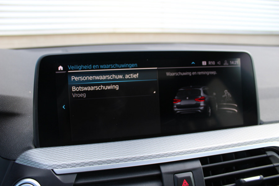 BMW X3 xDrive30e High Executive | M-Sport | Trekhaak | Panoramadak | 360 Camera | Leder | Harman Kardon Actieweken 1 t/m 15 november!