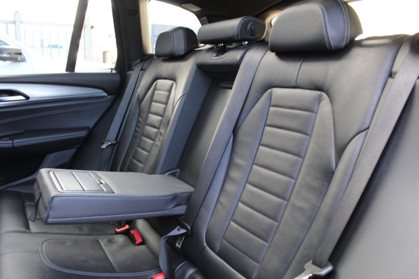 BMW X3 xDrive30e High Executive | M-Sport | Trekhaak | Panoramadak | 360 Camera | Leder | Harman Kardon Actieweken 1 t/m 15 november!