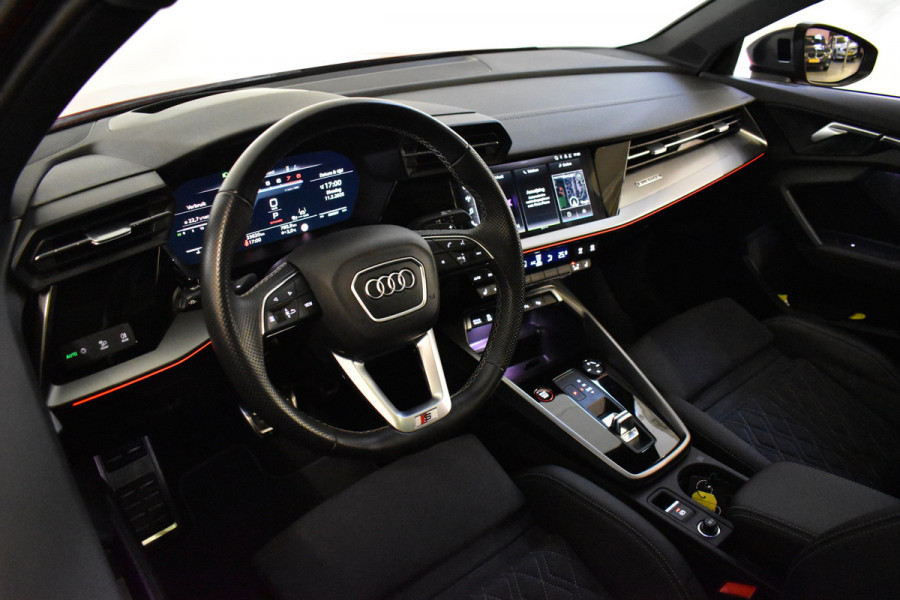 Audi S3 Limousine 2.0 TFSI 310PK S3 QUATTRO HEAD-UP/LEDER/PANORAMADAK