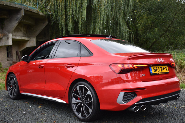 Audi S3 Limousine 2.0 TFSI 310PK S3 QUATTRO HEAD-UP/LEDER/PANORAMADAK